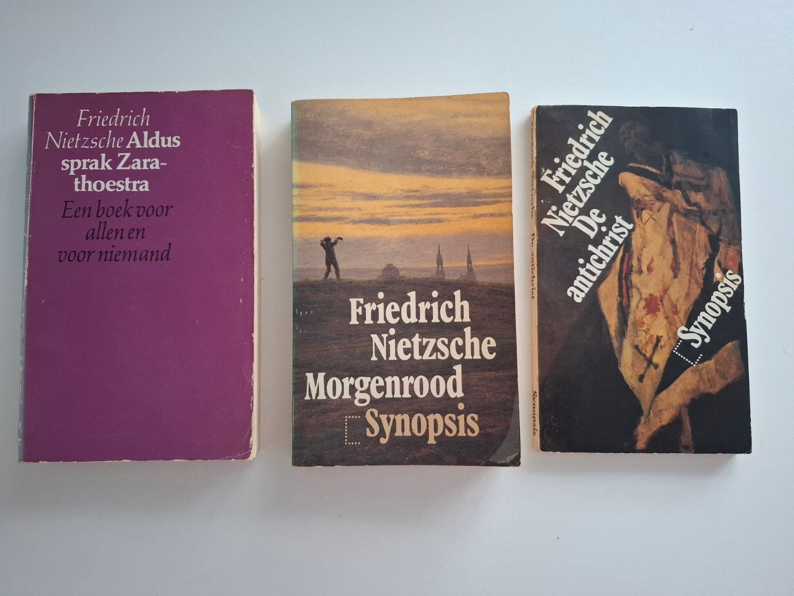 3 boeken van Friedrich Nietzsche - Filosofie, Boeken, Ophalen of Verzenden, Gelezen, Friedrich Nietzsche, Nederland