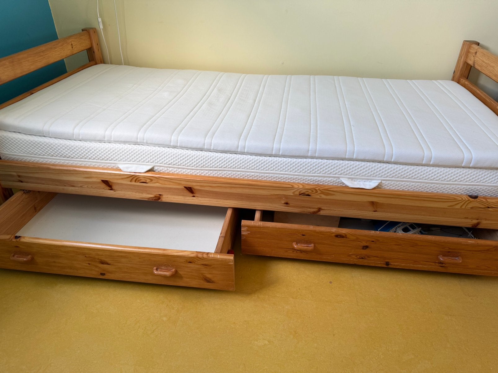 1persoons bed met 2 lades ,merk Flexa, Ophalen, Gebruikt, Eenpersoons, Overige maten