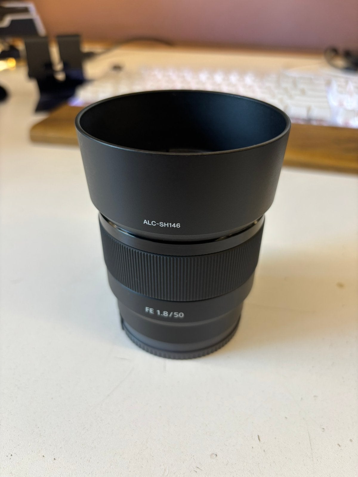 Sony 50MM F1.8, Ophalen of Verzenden, Zo goed als nieuw, Standaardlens