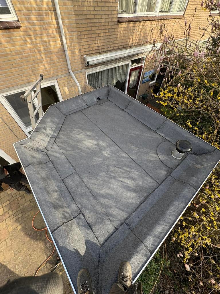 Ervaren Dakdekker | Tot 10 jaar garantie op uw dakwerk!!., Diensten en Vakmensen, 24-uursservice, Overige dakdekking