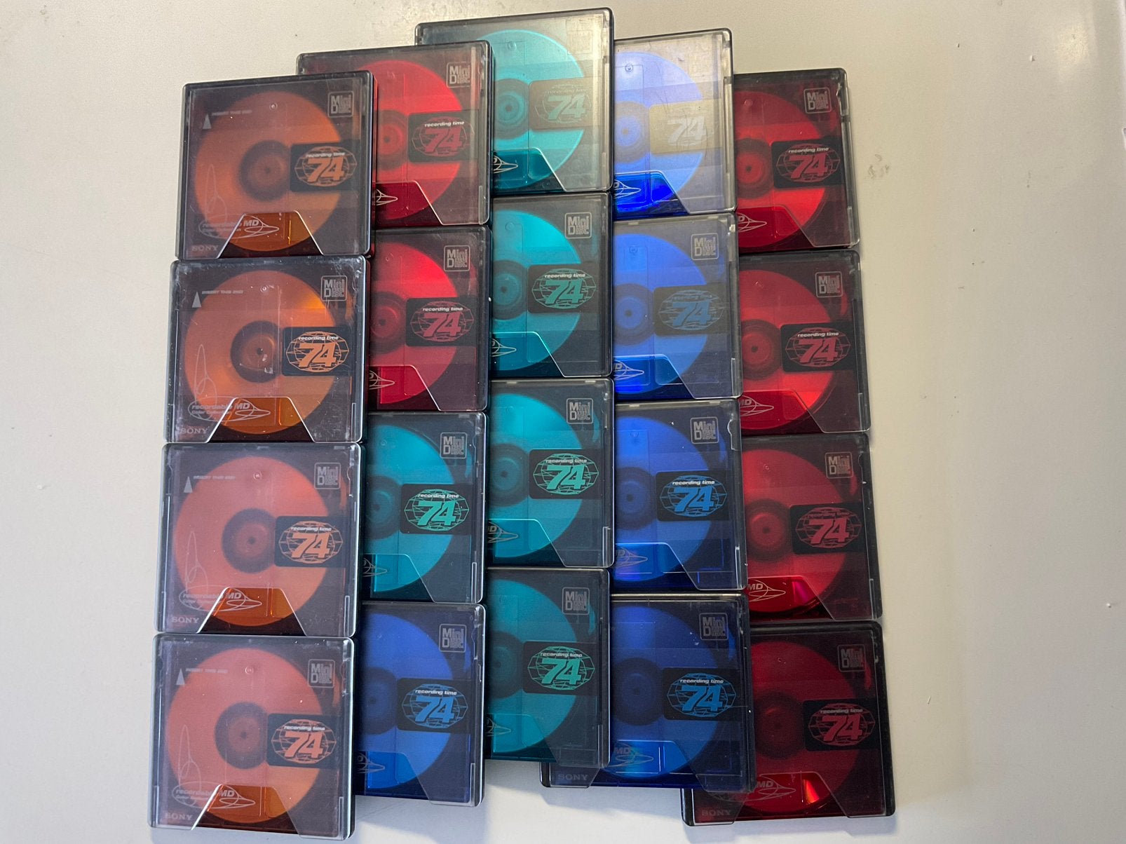 Minidisc’s. SONY COLOR COLECTION. 20x als nieuw. 74 minuten, Ophalen of Verzenden