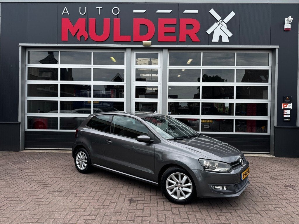 Volkswagen POLO 1.4-16V TRENDLINE / CRUISECONTROL / AIRCO /, Voorwielaandrijving, 86 pk, 4 cilinders, Bedrijf