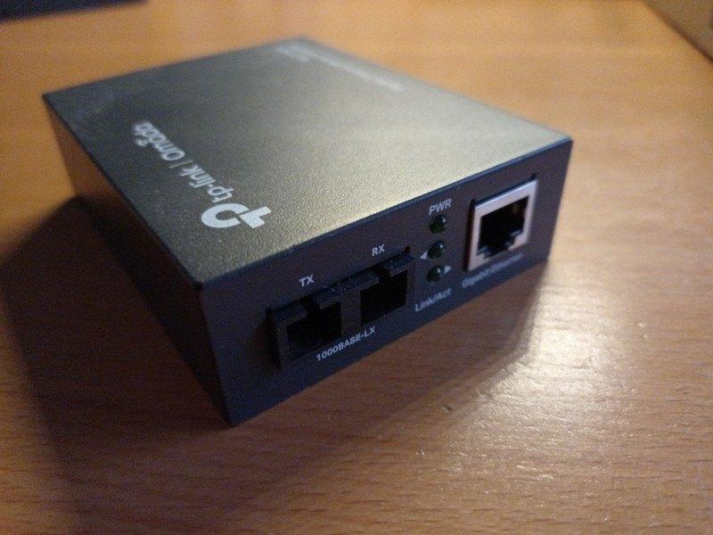 TP-Link 1Gbps MC210CS Media Converter - Nieuw, Computers en Software, Netwerk switches, Verzenden, Nieuw