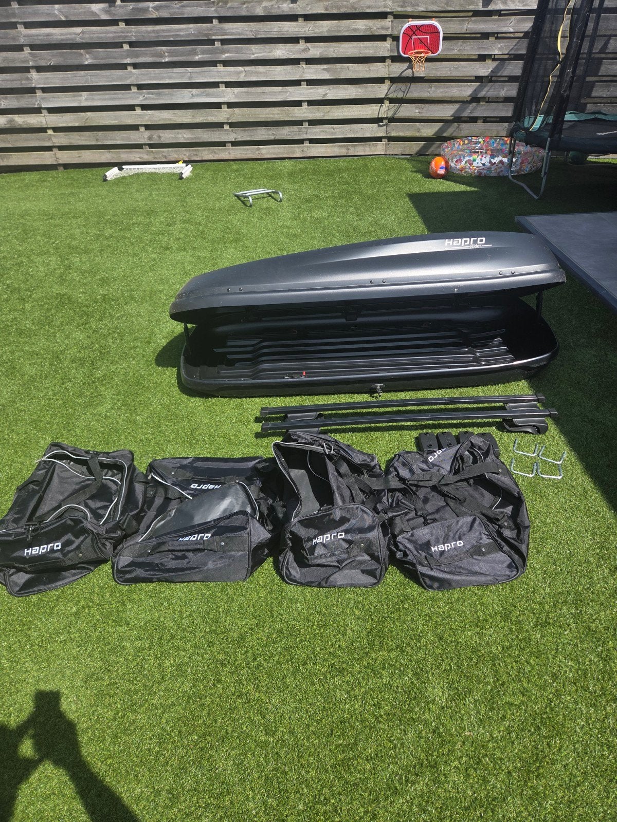 Hapro Rider Dakkoffer 370 liter met dakdragers en tassenset, Ophalen of Verzenden, Gebruikt