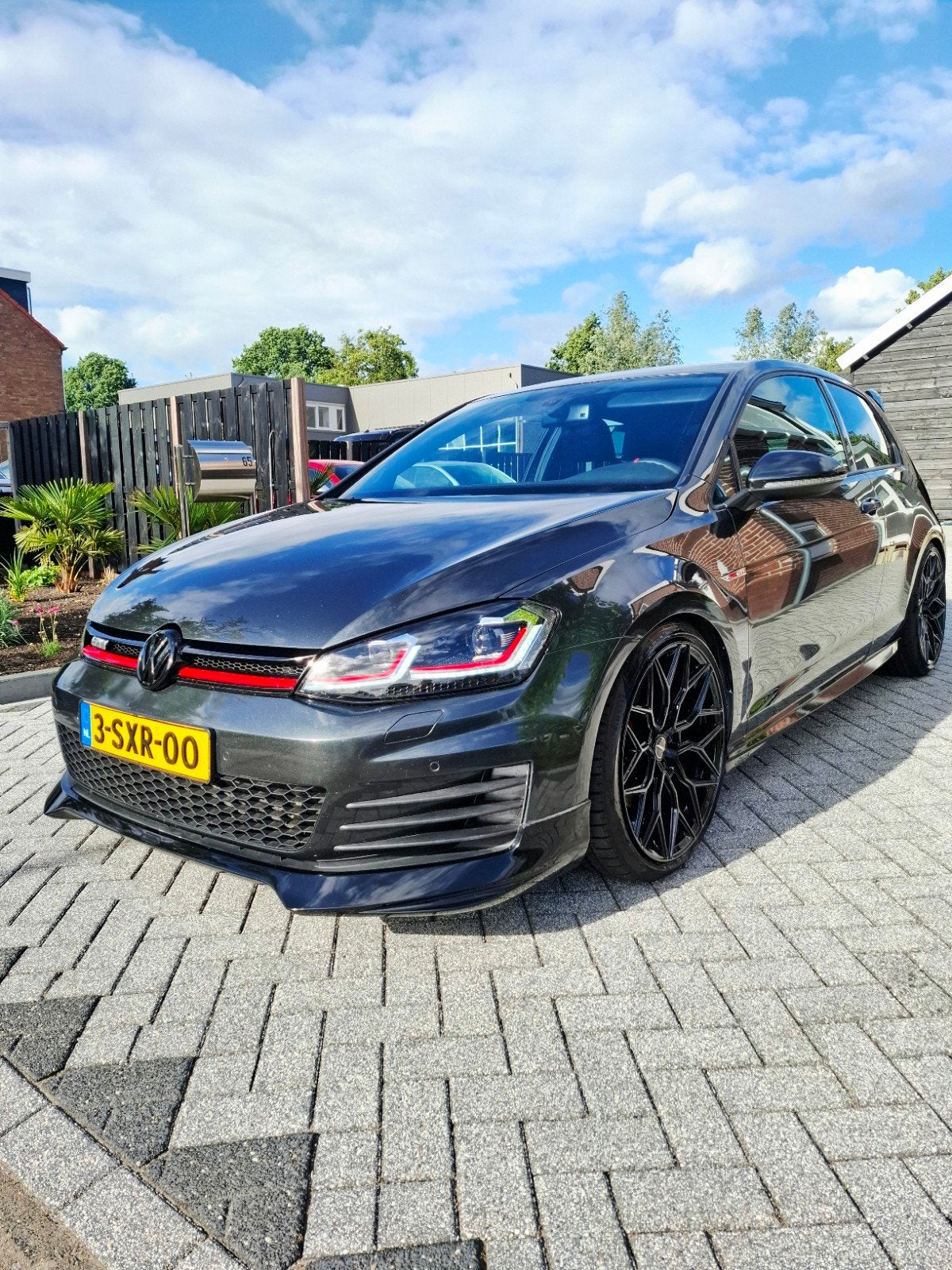 VW GOLF 7 GTI VOSSEN 300PK OETINGER PAKKET BJ. 14 ORG. NL, Voorwielaandrijving, Stof, 4 cilinders, 1984 cc