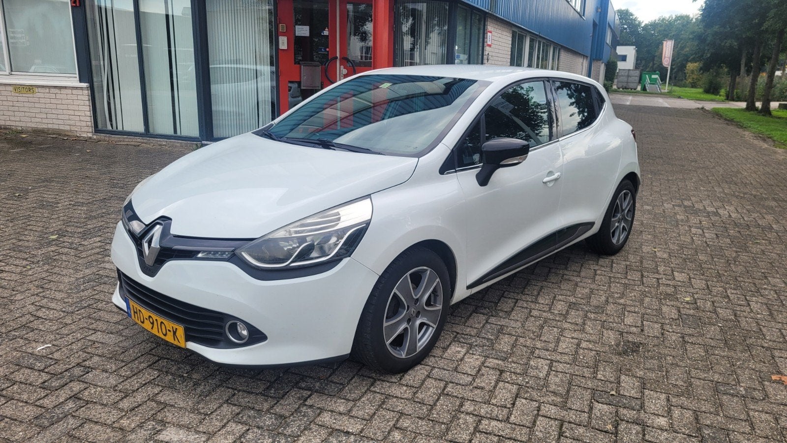 Renault Clio 0.9 TCE 66KW 5-DRS 2015 nette️ auto rijd super, Voorwielaandrijving, 898 cc, Stof, 40 €/maand