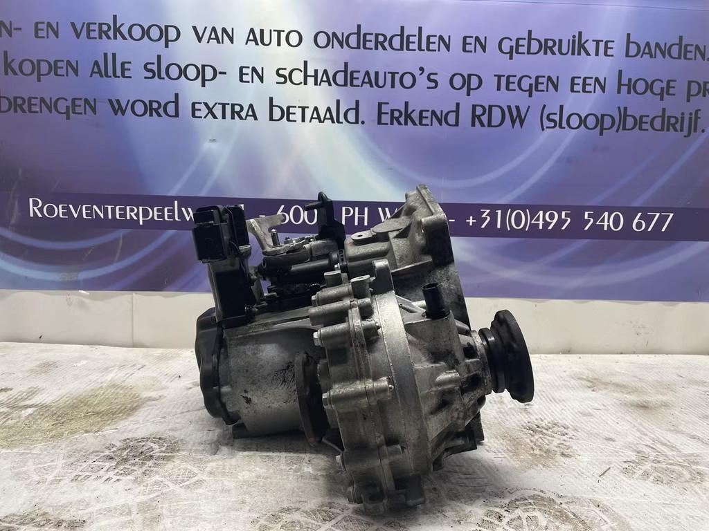 Versnellingsbak polo 6r, Gebruikt, Volkswagen, Volkswagen AG, Berliner Ring 2
38440  Wolfsburg, DE
