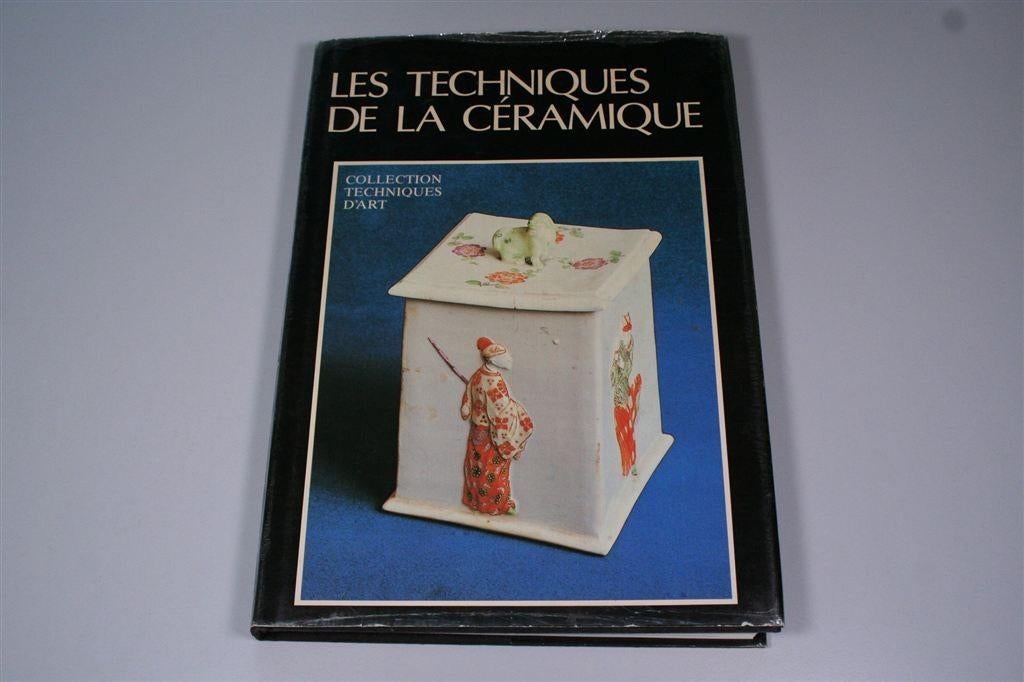 Keramische technieken — Collectie Kunsttechnieken, Ophalen of Verzenden, Gelezen