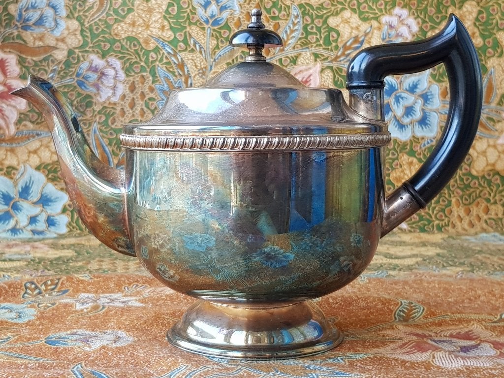 Mooie antieke theepot van Viners silverplate uit Engeland., Ophalen of Verzenden