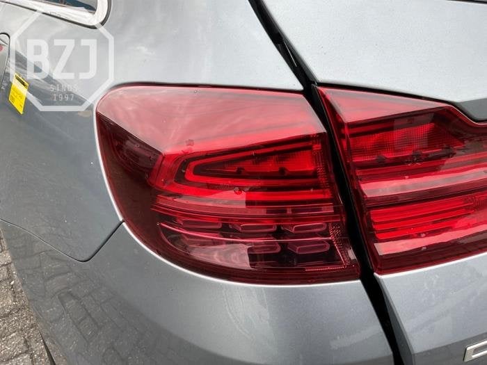 Achterlicht links van een Kia Ceed Sportswagon, -, -, Ophalen of Verzenden, -