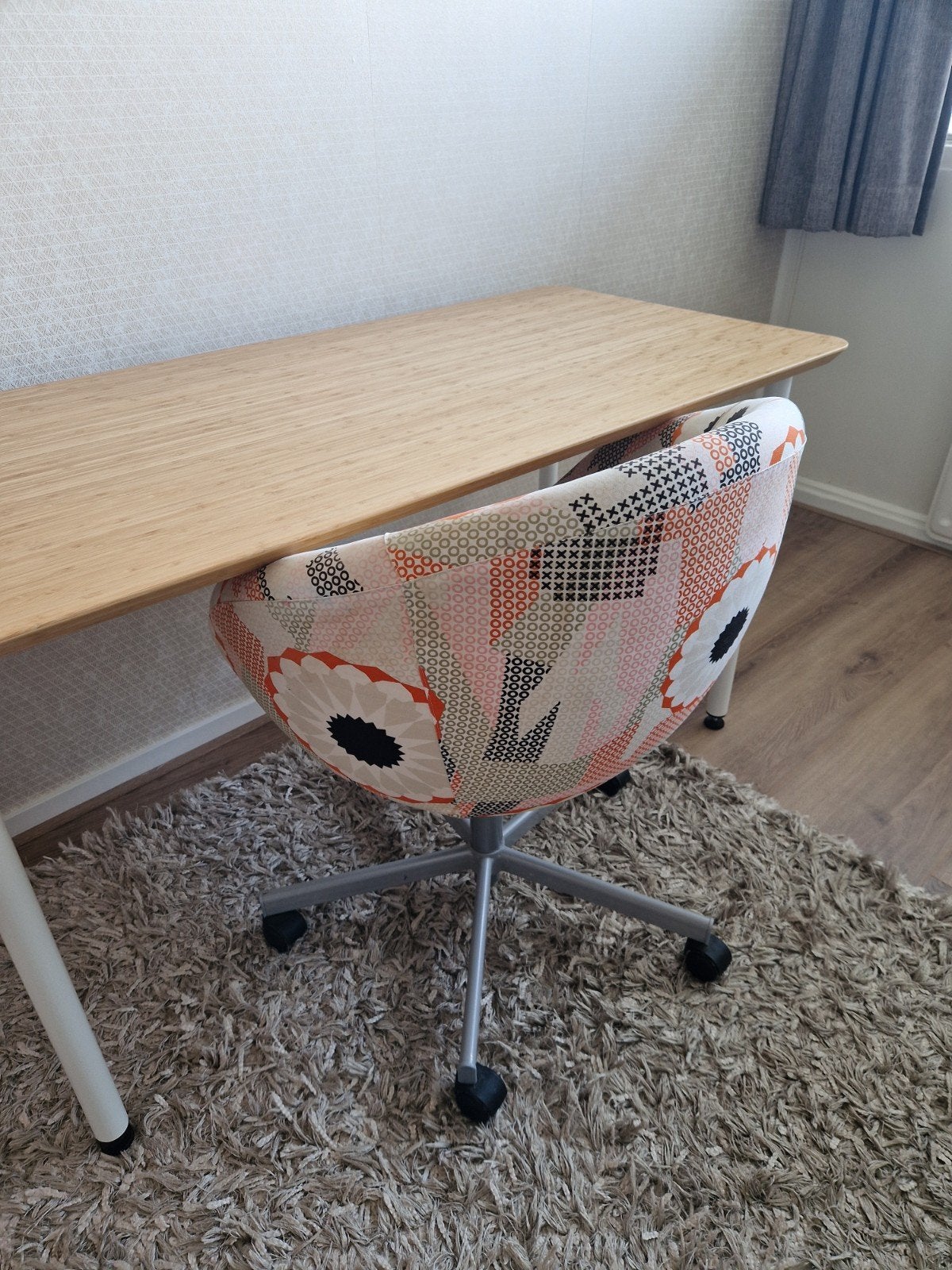 Bamboe bureau, zo goed als nieuw, Ophalen of Verzenden, Zo goed als nieuw, IKEA