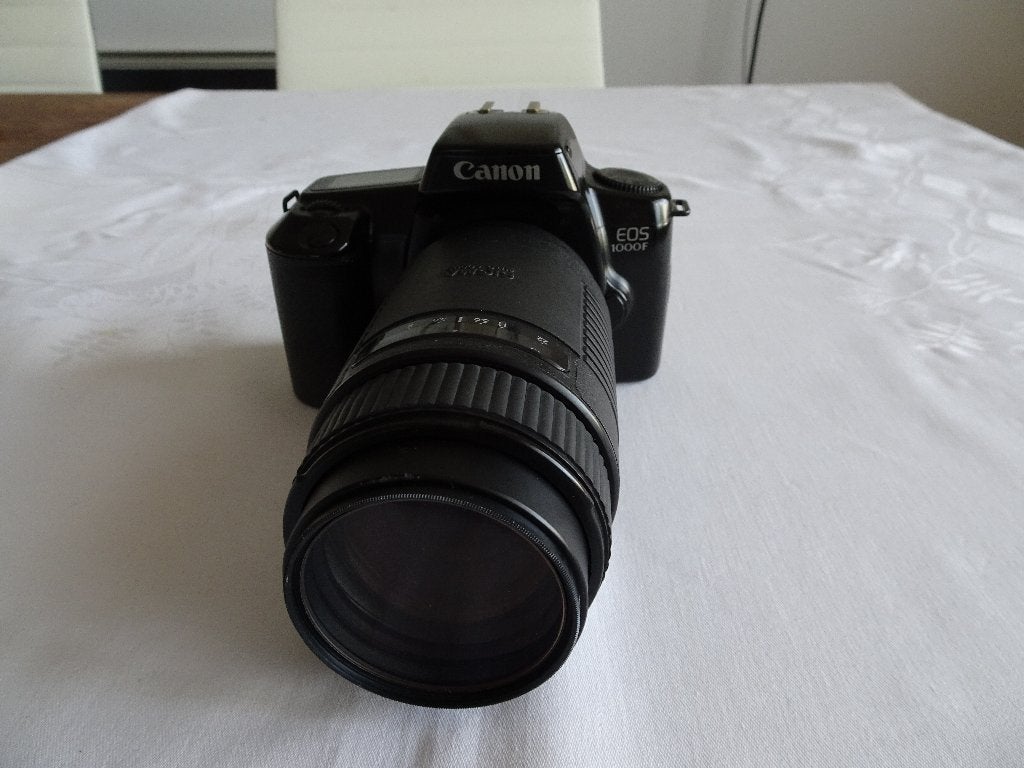 Canon EOS 1000 F + Sigma 75 - 300, Ophalen of Verzenden, Gebruikt, Spiegelreflex, Canon