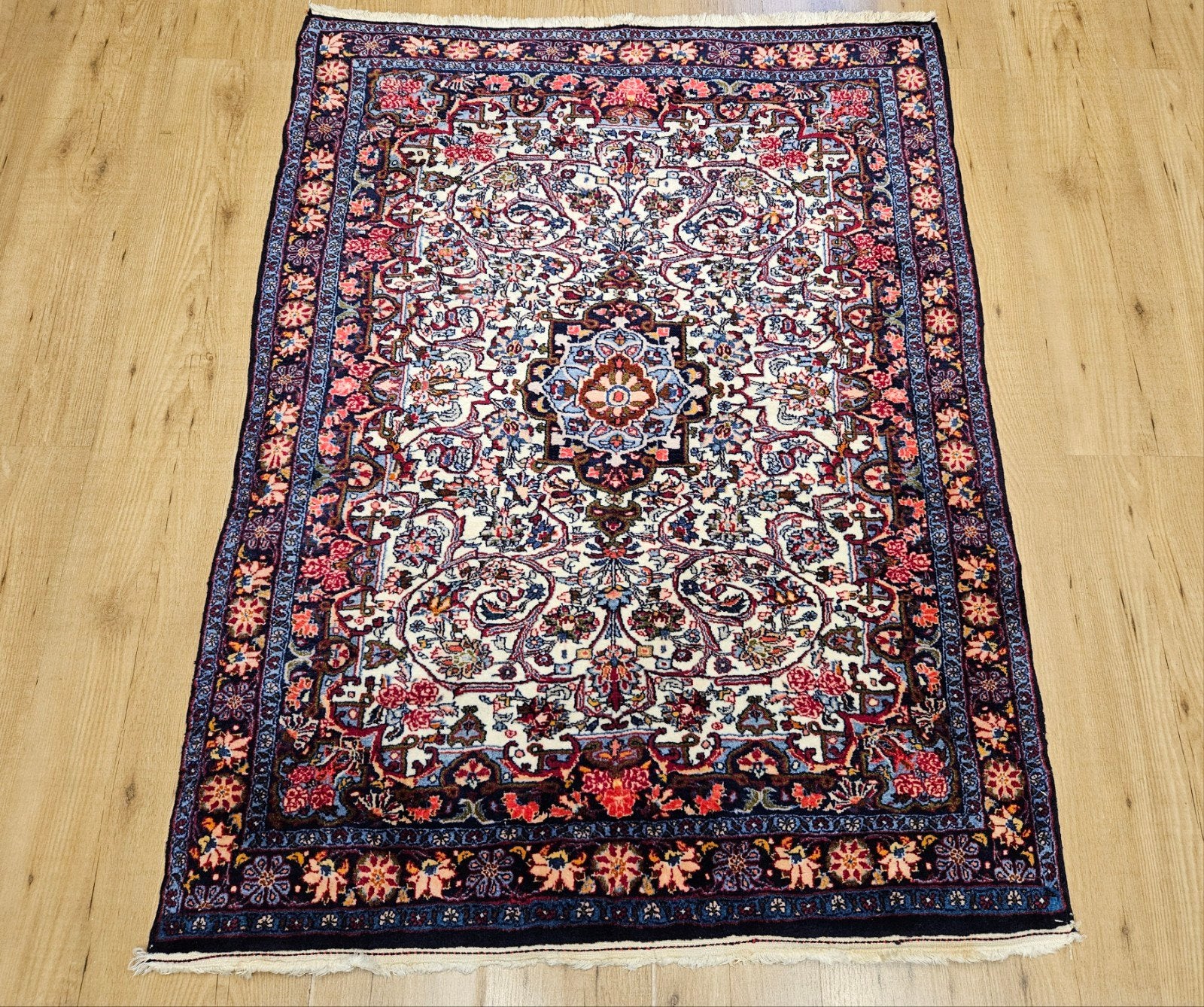 Vintage handgeknoopt perzisch tapijt bidjar 142x107, Info@SlatsAntiek.nl, Tweedehands, 100 tot 150 cm, Perzisch