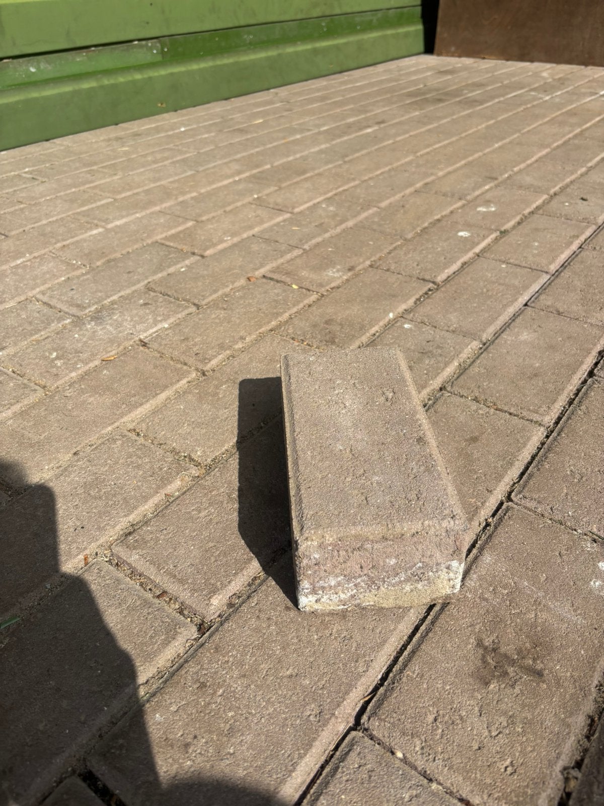 Gratis: ongeveer 7m2 betonklinkers, Ophalen, Gebruikt, Beton, Klinkers