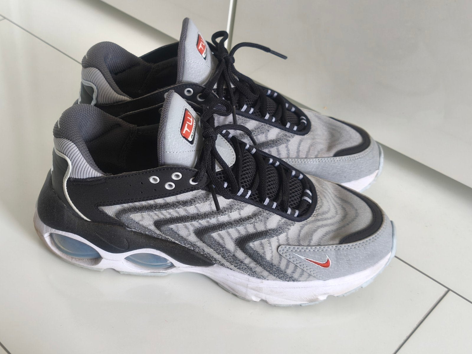 Nike Air Max TW - Maat 44 (28CM) - Zo goed als nieuw, Ophalen of Verzenden, Zo goed als nieuw, Nike, Sneakers of Gympen