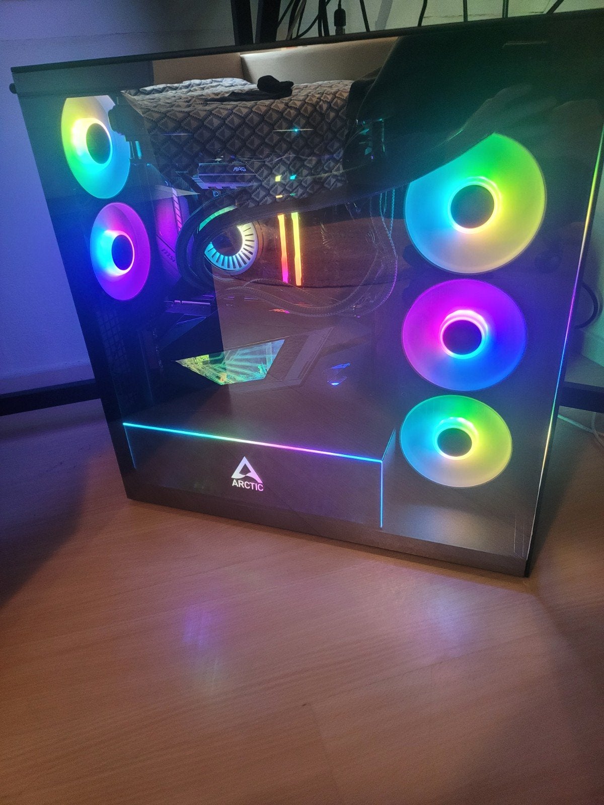 arctic Xtender VG Black (Mirror Glass) vgpu, Ophalen