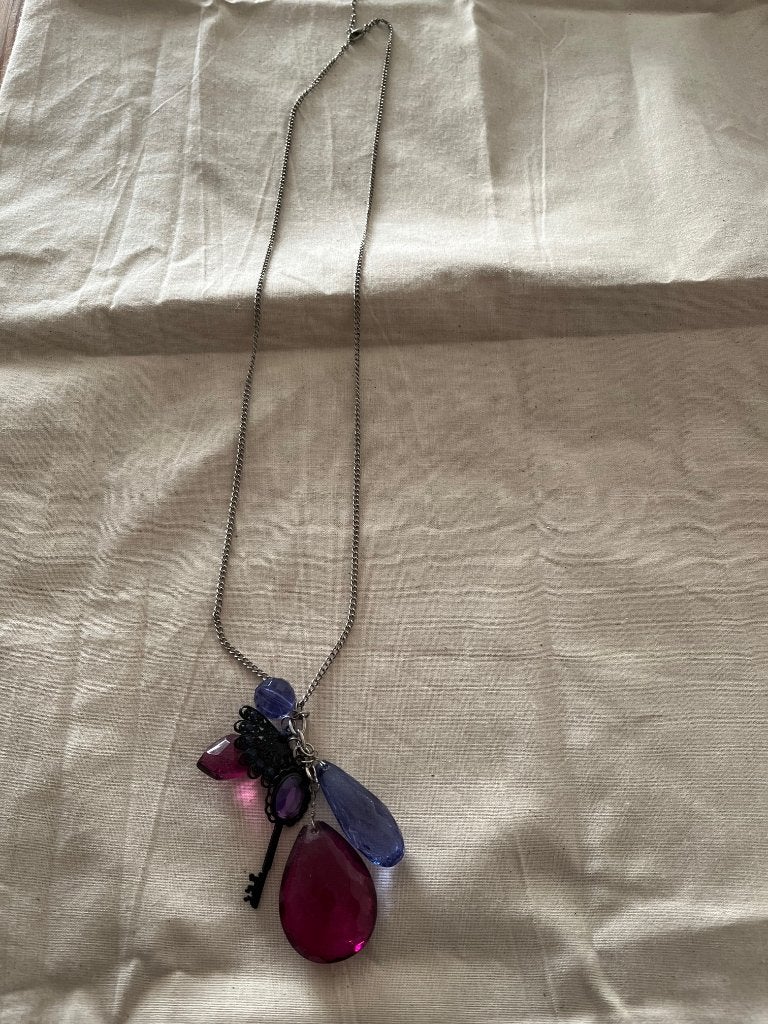 12 kettingen, Sieraden, Tassen en Uiterlijk, Kunststof, Overige kleuren, Ophalen of Verzenden, Zo goed als nieuw