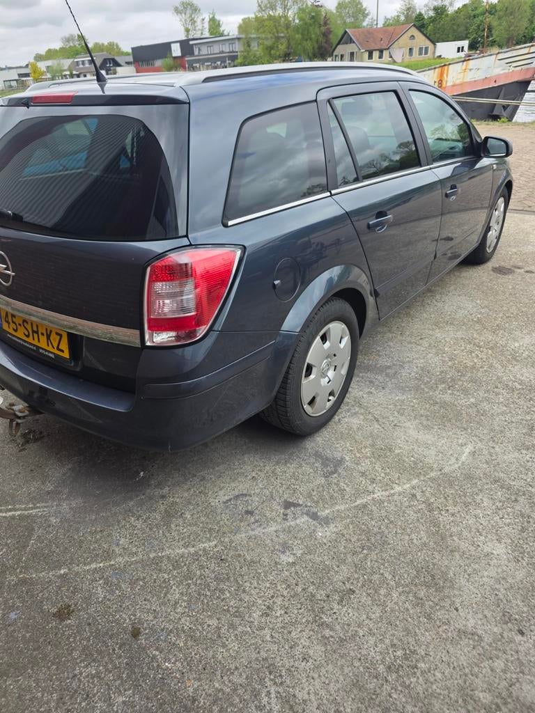 Opel Astra 2.0 Turbo 125KW St.wgn. 2006 Grijs, Voorwielaandrijving, 1998 cc, Zwart, 4 cilinders