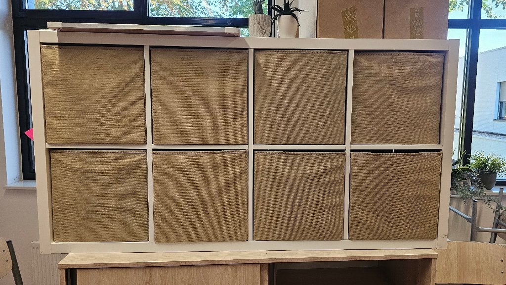 Kallax kast wit, Ophalen, Gebruikt, 100 tot 150 cm, Minder dan 100 cm