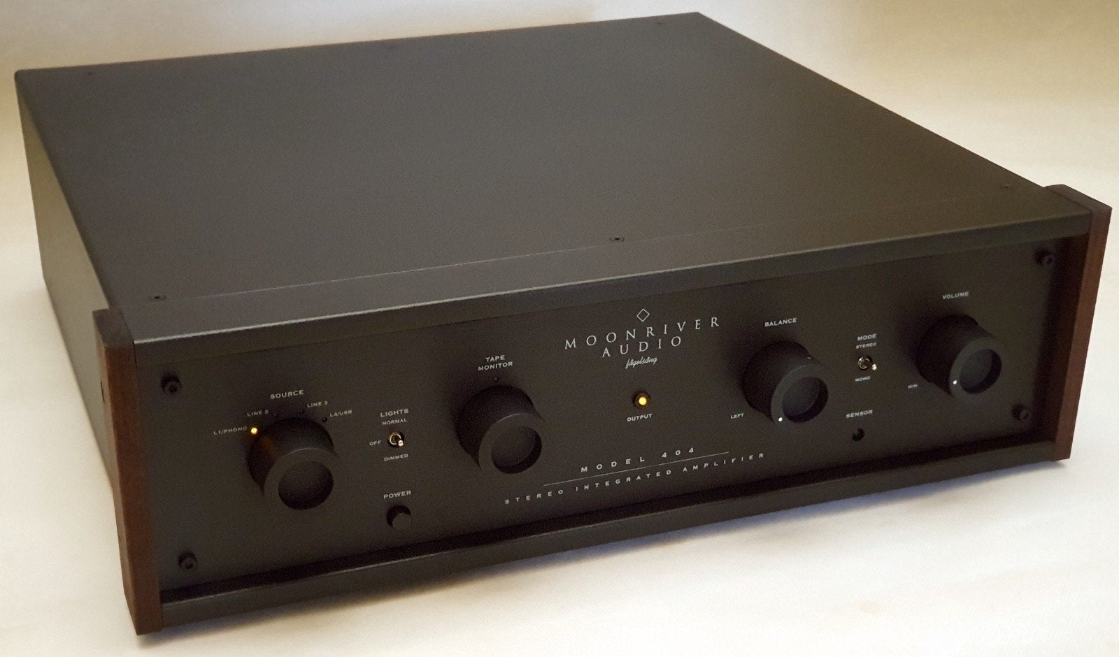 MoonRiver Audio 404 geïntegreerde versterker met phono MM/MC, Ophalen of Verzenden, Zo goed als nieuw, Stereo, Overige merken