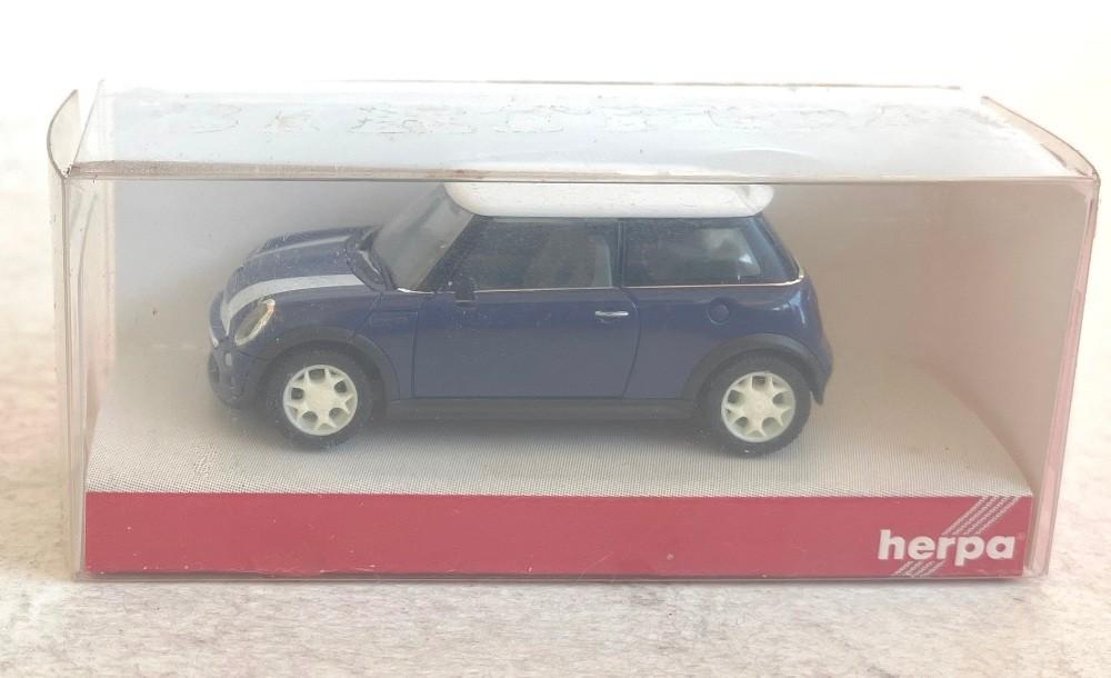 Mini Cooper blauw / wit dak Herpa., Hobby en Vrije tijd, Modelauto's | 1:87, Ophalen, Zo goed als nieuw, Auto, Herpa