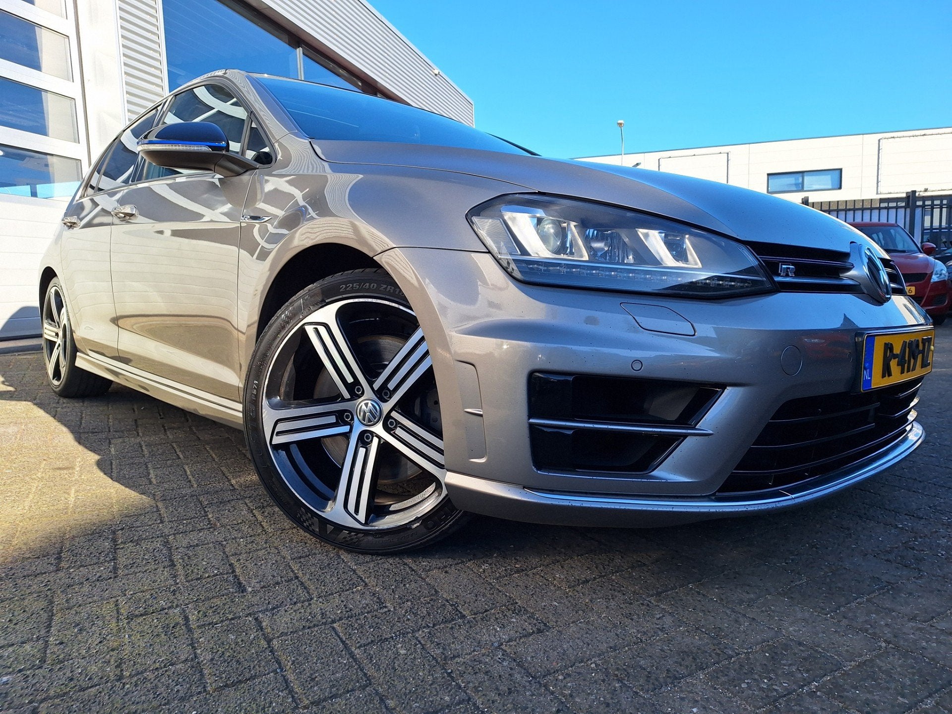 Volkswagen Golf 2.0 TSI R 4Motion*Panoramadak*Leer*Nav*Camer, Auto's, Automaat, Gebruikt, Euro 6, 4 cilinders