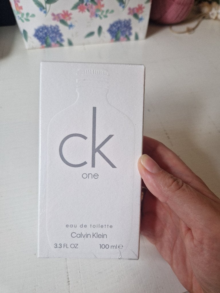 CK One Eau de Toilette 100ml - Nieuw in doos, Ophalen, Nieuw