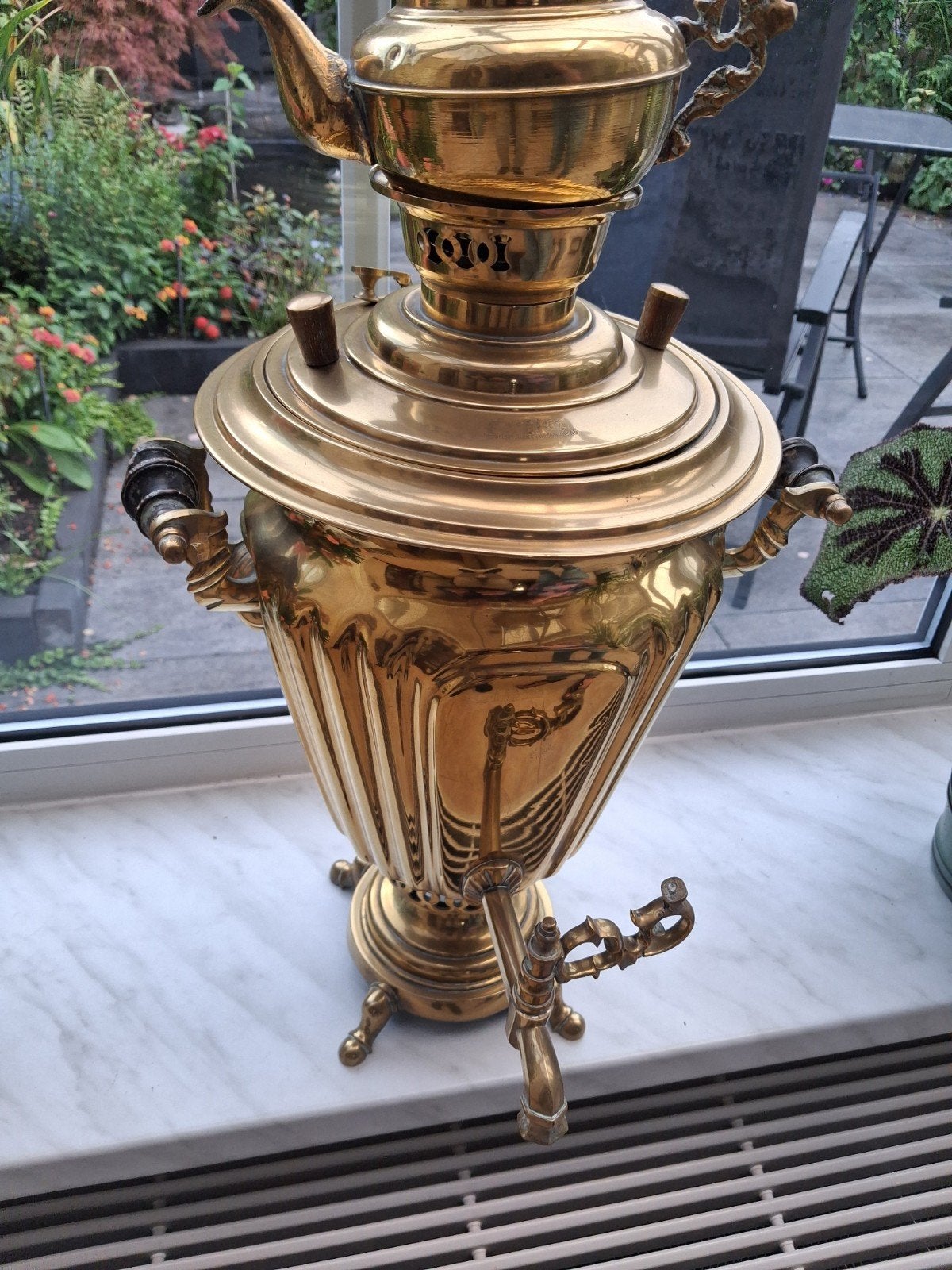 koperen theekan, Ophalen, Koper of Brons