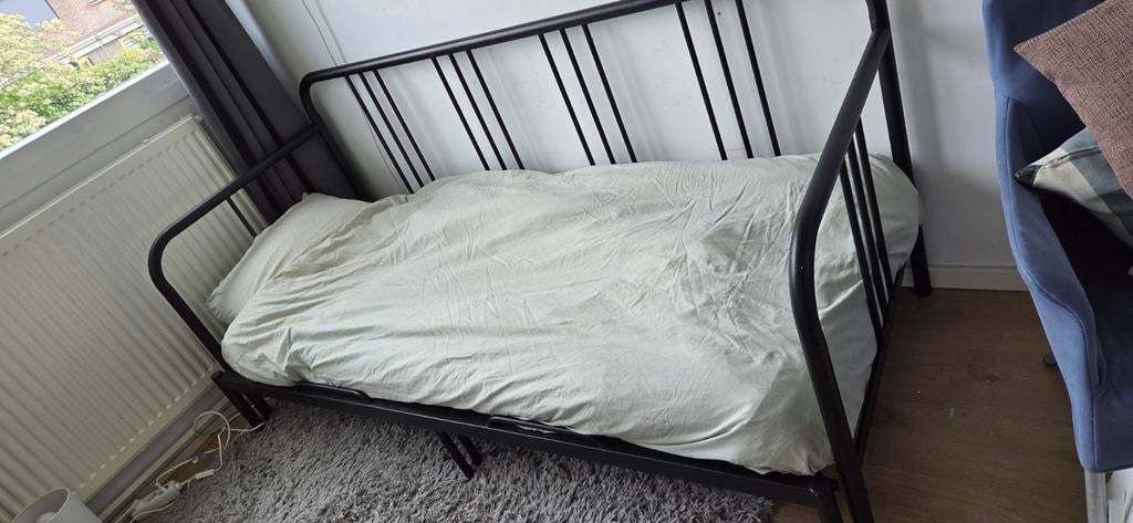 Ikea Fyresdal bedbank met 2 matrassen (evt. extra dik), Ophalen, Gebruikt, Eenpersoons, Zwart