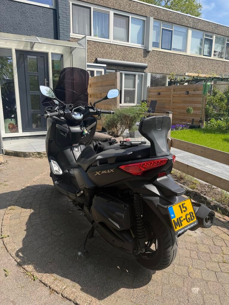 Yamaha XMAX 400 Momodesign ABS - Malossi Vario & Snaar, Motoren, 400 cc, Scooter, Occasion, Particulier