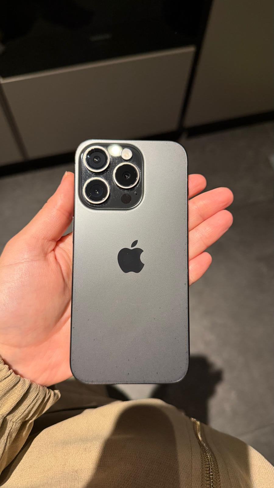 Iphone 15 pro 128gb