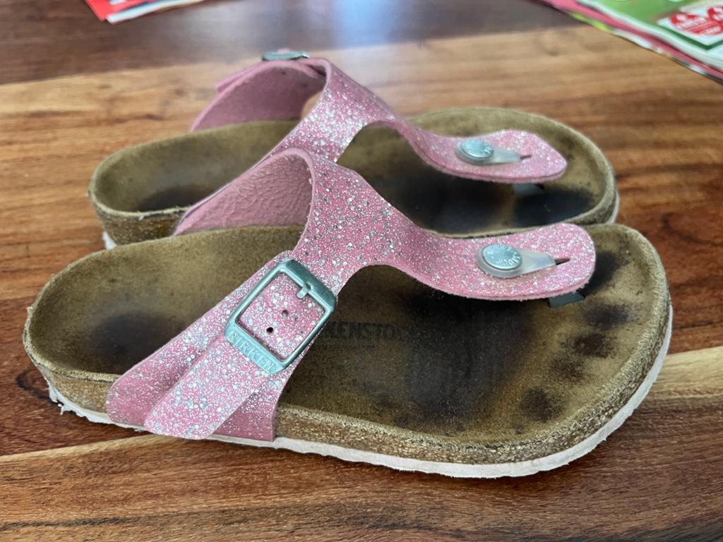 Birkenstock gizeh cosmoc sparkle maat 33, Meisje, Overige typen, Ophalen of Verzenden, Zo goed als nieuw