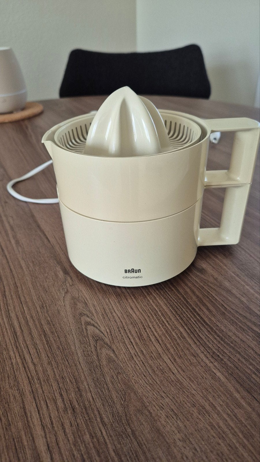 BRAUN ELEKTRISCHE CITRUSPERS, Ophalen, Zo goed als nieuw, Citruspers