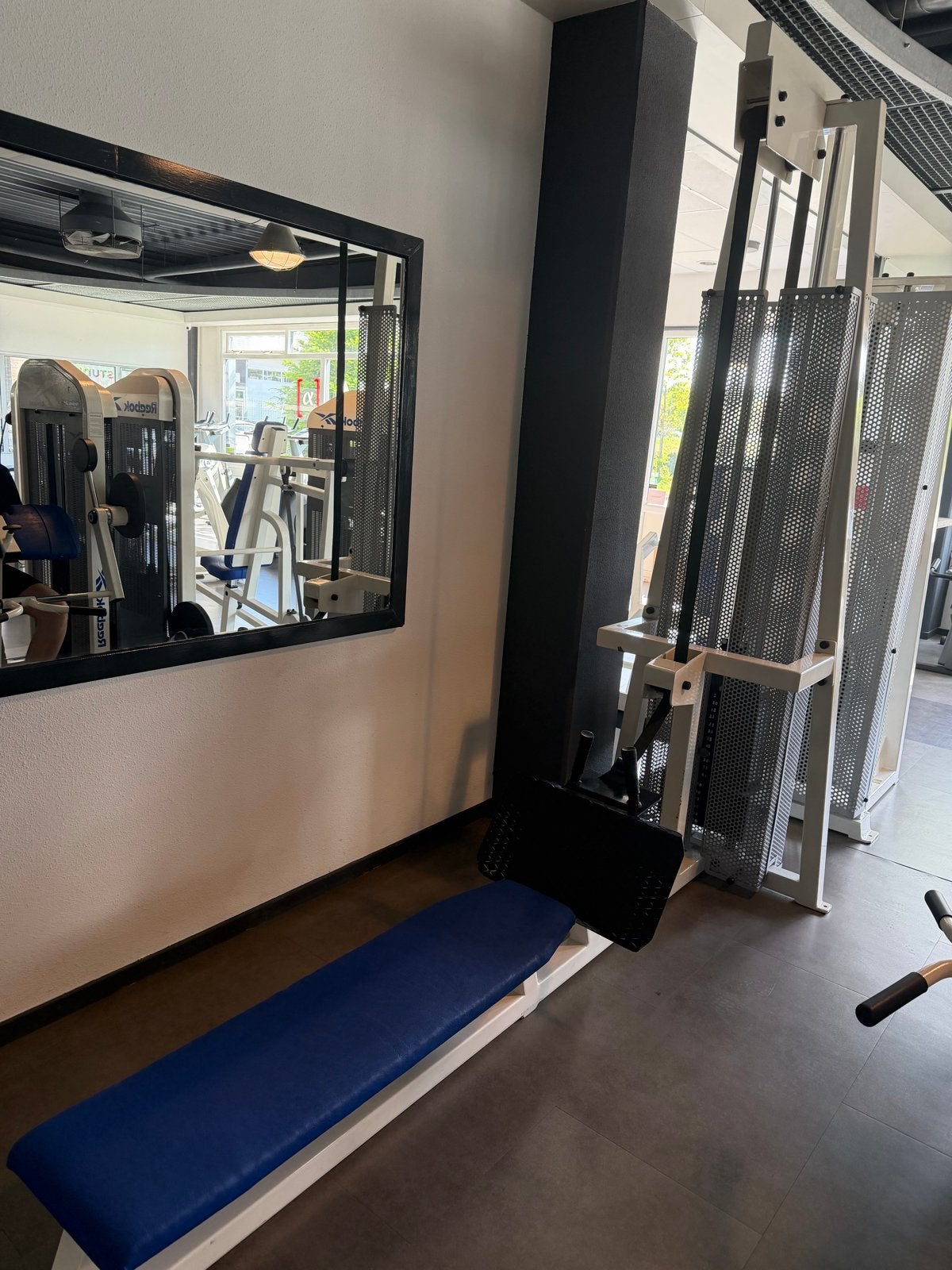 Krachtstation cable row - voor de gym of thuistraining, Ophalen, Gebruikt, Krachtstation, Armen