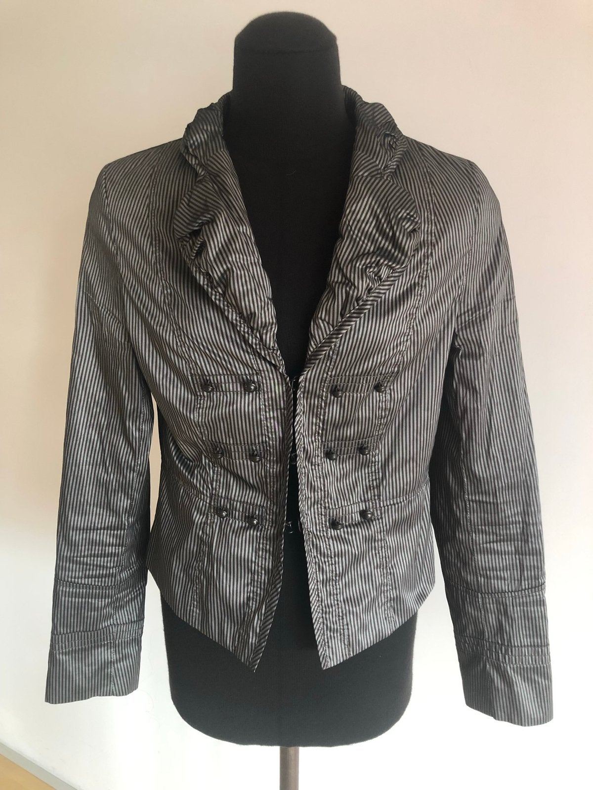 Lynde prachtig jasje maat 40, Kleding | Dames, Maat 38/40 (M), Ophalen of Verzenden, Zo goed als nieuw, Jasje