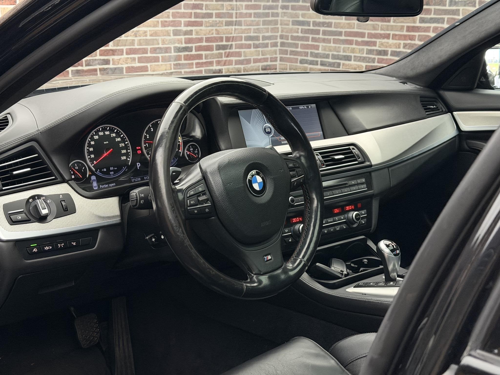 BMW 5-serie M5 DAK HEADUP MEMORY BLINDSPOT CAMERA, Automaat, Euro 5, Achterwielaandrijving, Gebruikt