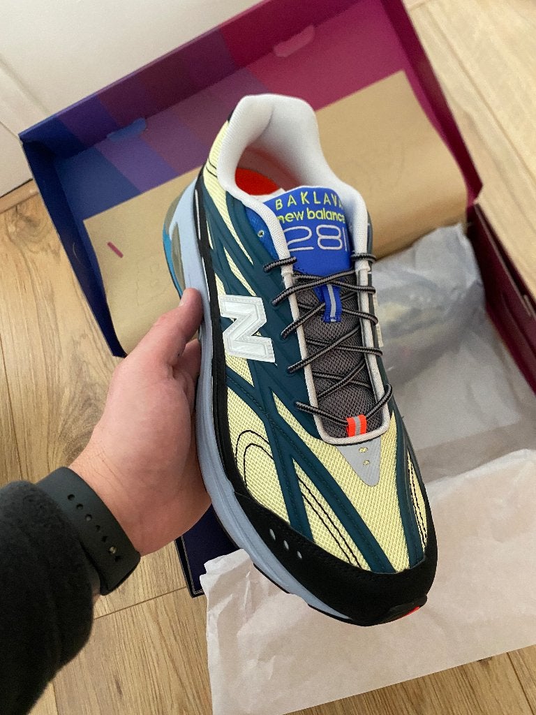 New Balance 2811 - Baklava, New Balance, Zwart, Nieuw, Ophalen of Verzenden