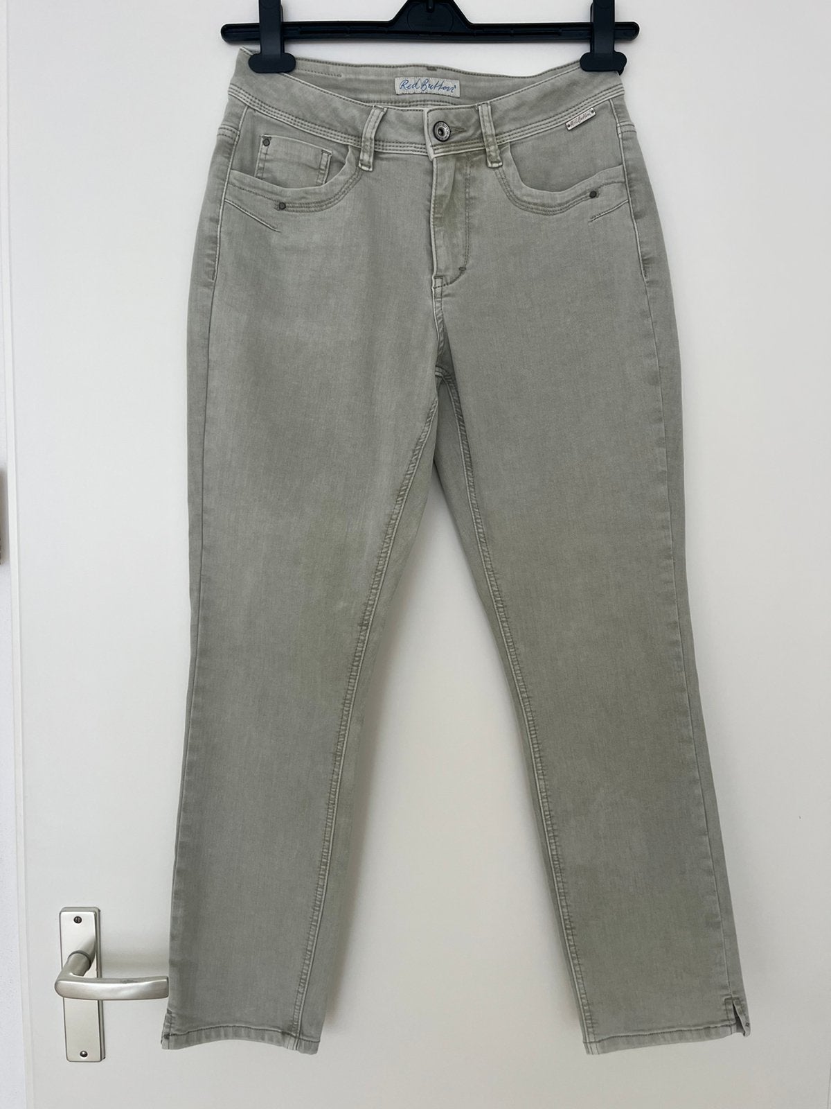 Red Button Jeans Groen Maat 36, Kleding | Dames, Spijkerbroeken en Jeans, Ophalen of Verzenden, Gedragen, Overige kleuren, W28 - W29 (confectie 36)