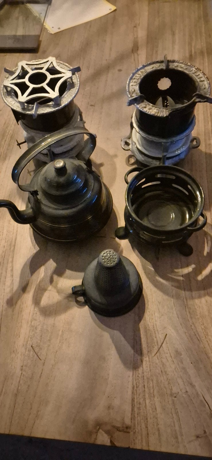 Antieke gietijzeren theepot en brander set, Ophalen of Verzenden