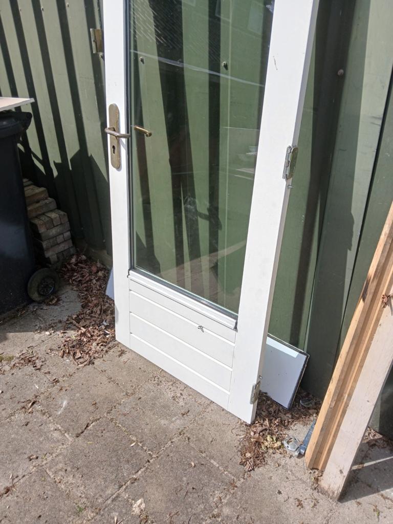 Hardhouten deur 83cmx 211,5 cm met borstwering  van 45 cm, Ophalen of Verzenden, Buitendeur, 200 tot 215 cm