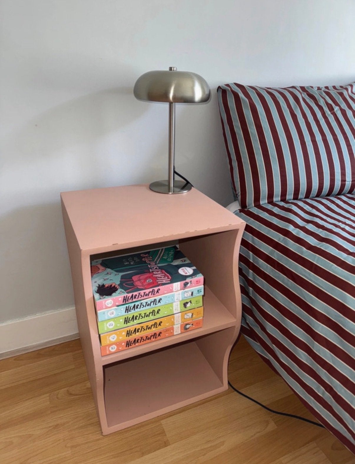 H&M Home roze bijzettafel, Minder dan 55 cm, Gebruikt, Vierkant, Hout