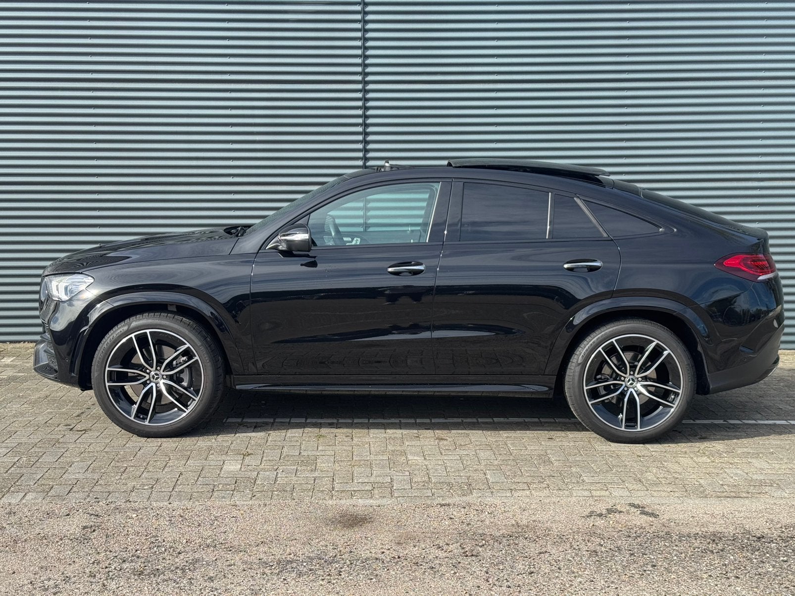 Mercedes-Benz GLE coupe 400D 2023, Auto diversen, Schadeauto's, Mercedes-Benz, Diesel, SUV of Terreinwagen, Zilver of Grijs