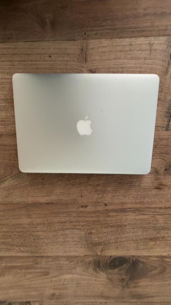 MacBook Air 13 inch uit 2015 (Nieuwe batterij), Ophalen, Zo goed als nieuw, 13 inch, MacBook Air