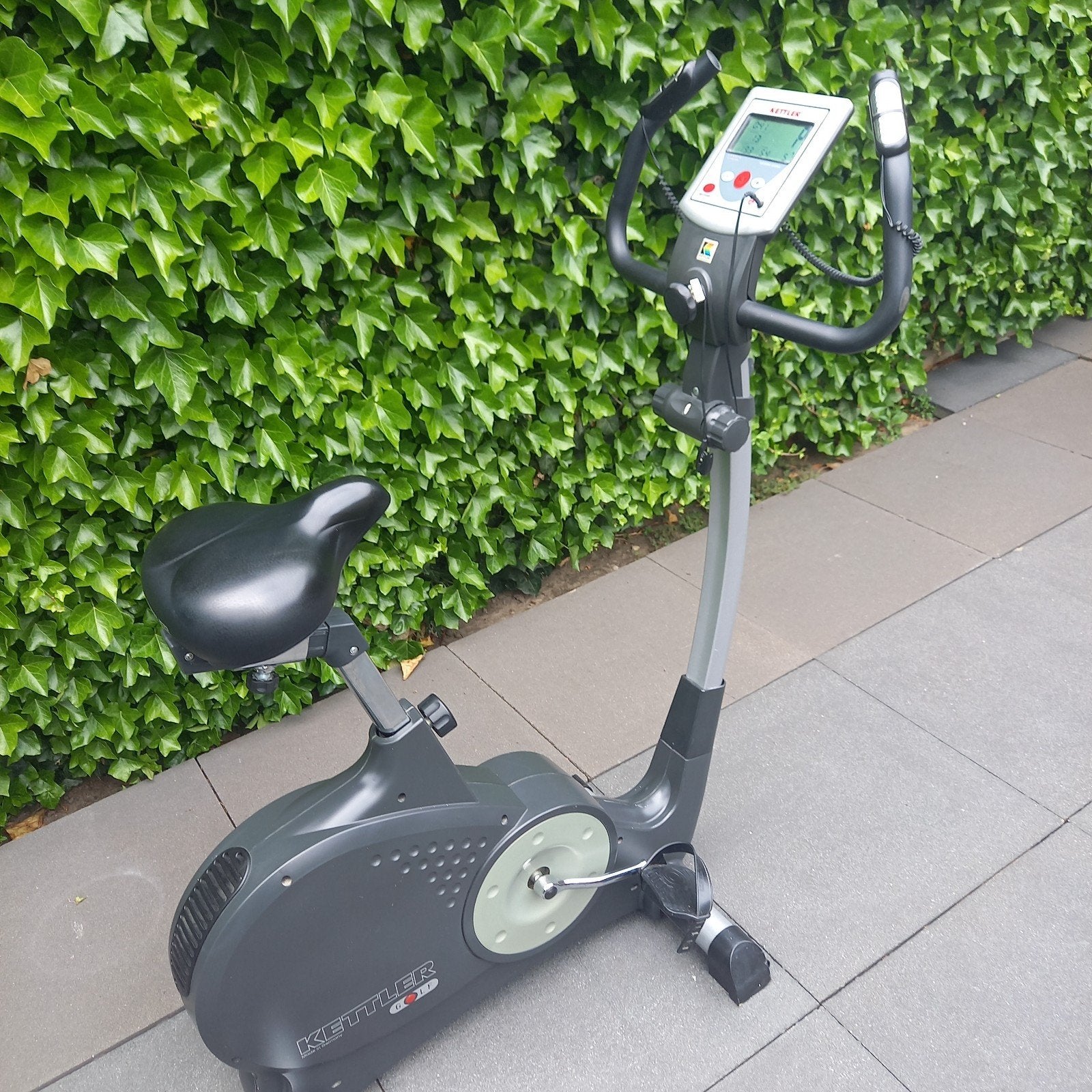 Hometrainer,  fitness, Sport en Fitness, Fitnessapparatuur, Ophalen, Zo goed als nieuw, Hometrainer