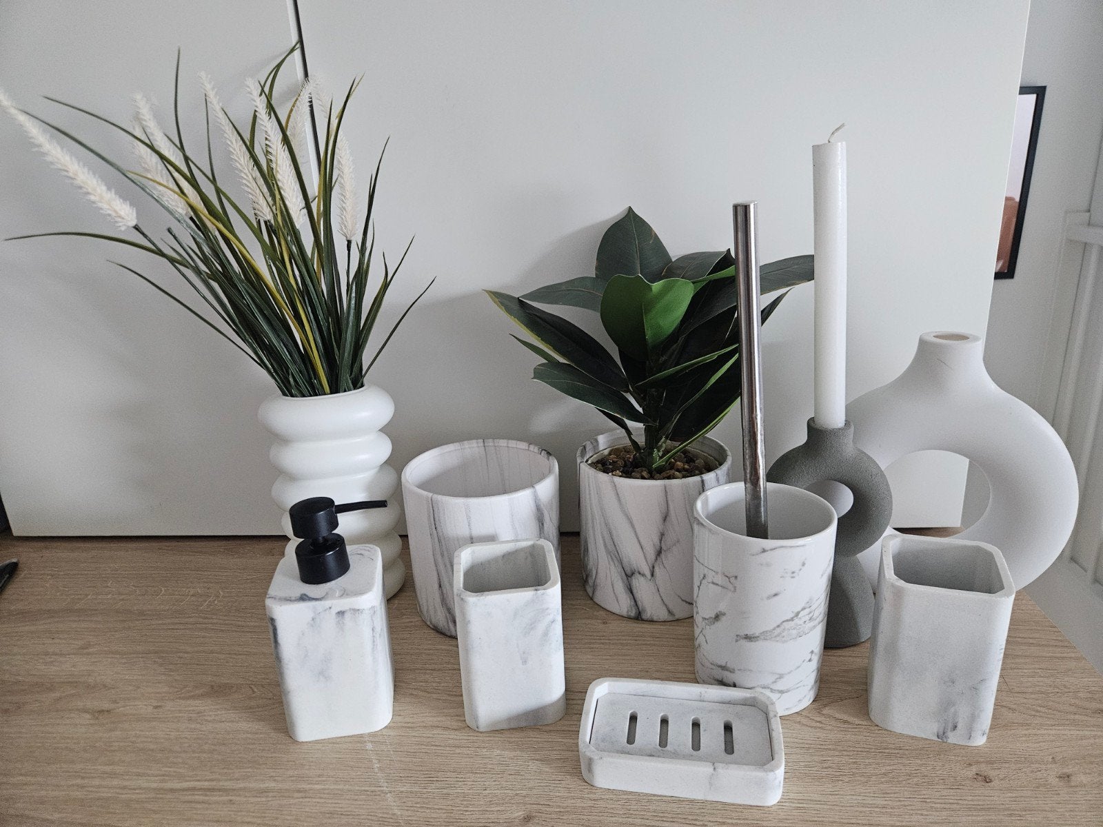 Badkamer Accessoires Set - Marmerlook, Huis en Inrichting, Badkamer | Badtextiel en Accessoires, Ophalen of Verzenden, Gebruikt