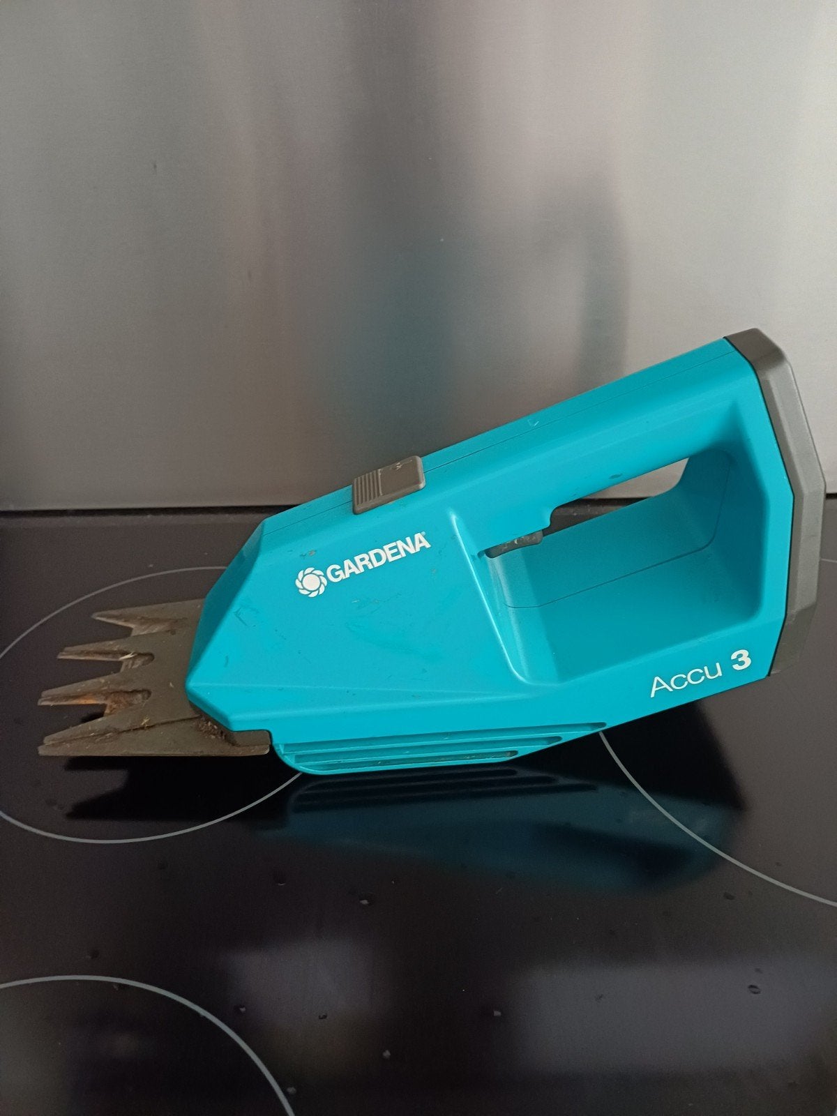 Gardena Accu 3 Grasknipper op Accu - Compact en Krachtig, Ophalen of Verzenden