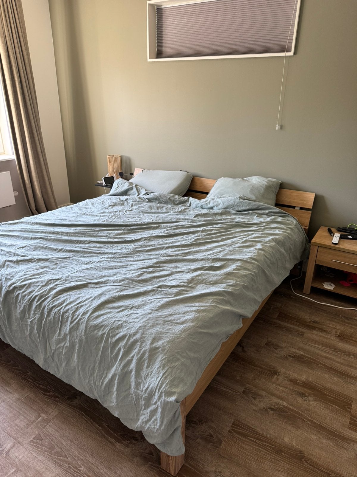 Ikea bed 180x200 houtlook, Ophalen, Gebruikt, Bruin, Tweepersoons