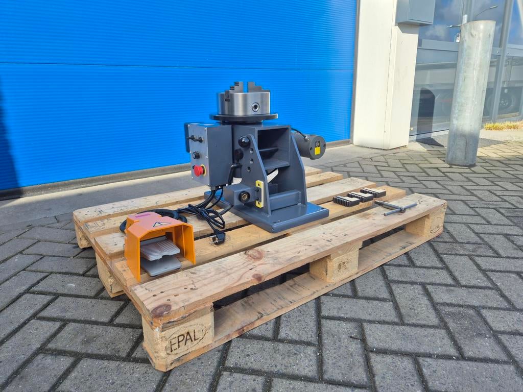 Lasmanipulator Capaciteit max. 110kg voetbediend 220V NIEUW!, Info@bolkmachinehandel.nl, Ophalen of Verzenden, Lasmanipulator