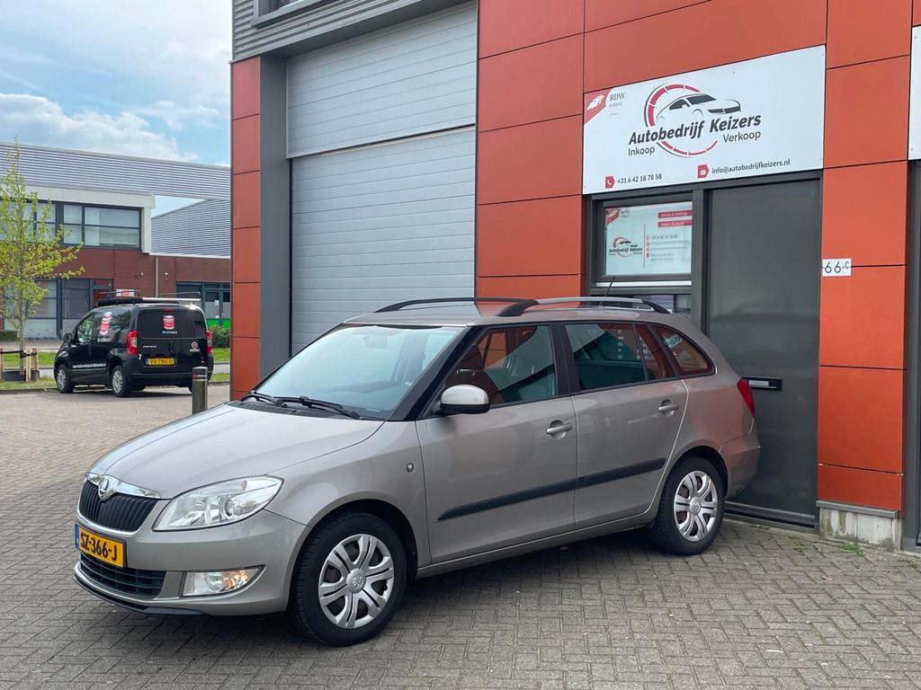Skoda Fabia Combi 1.2 Go APK AIRCO PDC CNTRL NETTE AUTO, Voorwielaandrijving, Stof, 1198 cc, Handgeschakeld