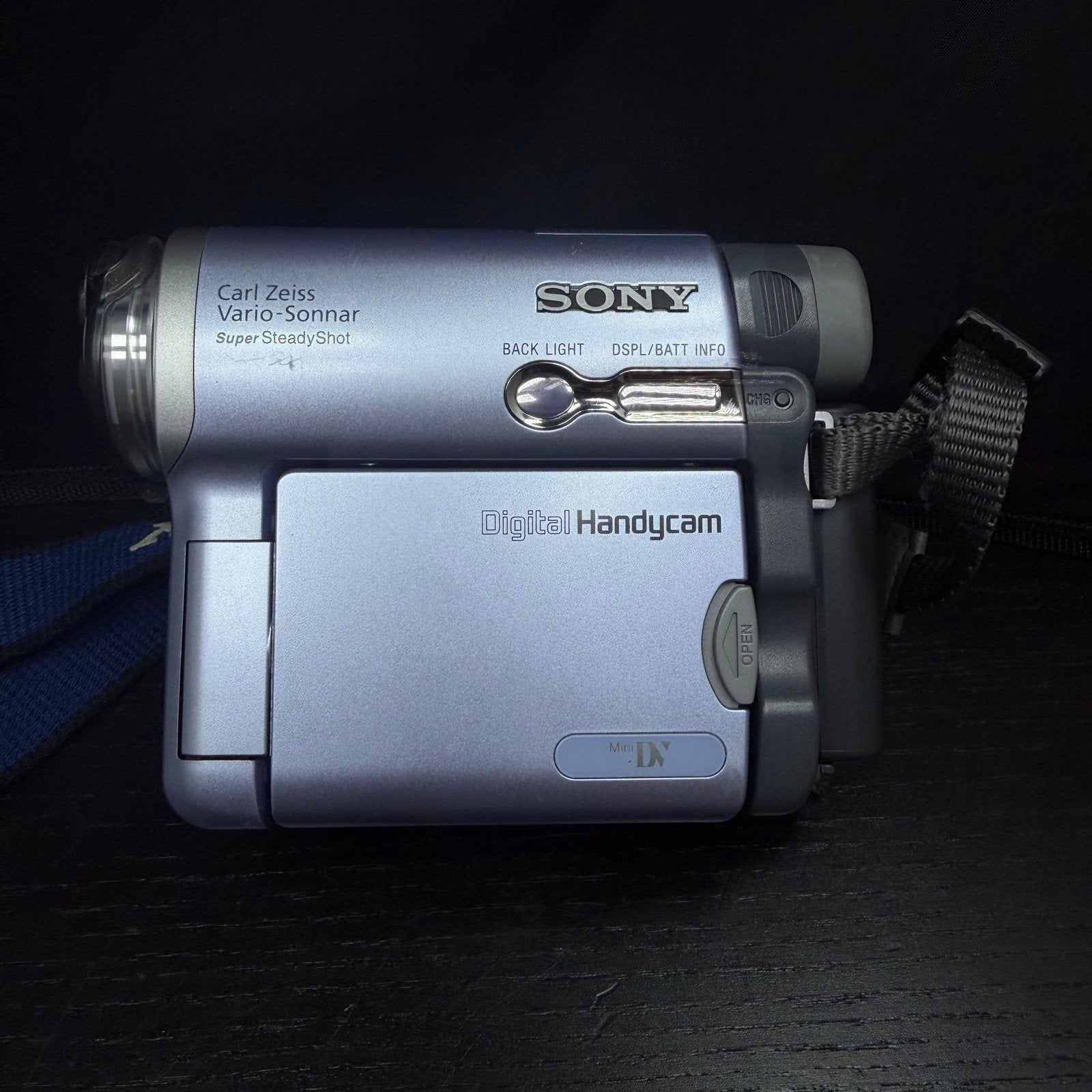 Sony Handycam DCR-TRV14E PAL MiniDV - Zeer nette staat, Audio, Tv en Foto, Mini dv, F, A, Ophalen of Verzenden